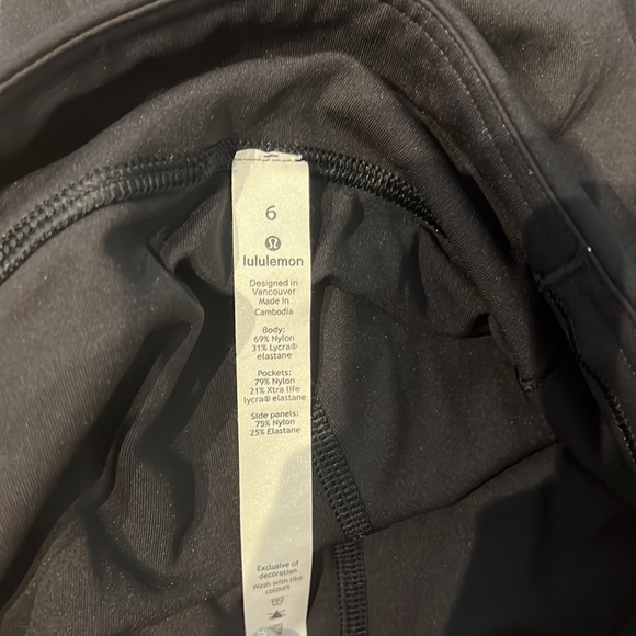 Lululemon speed up tight mesh size 6 - Picture 6 of 6